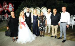 Karavelioğlu Ailesinin mutlu günü