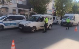 Kozan’da uyuşturucu satıcısı 5 şahıs yakalandı