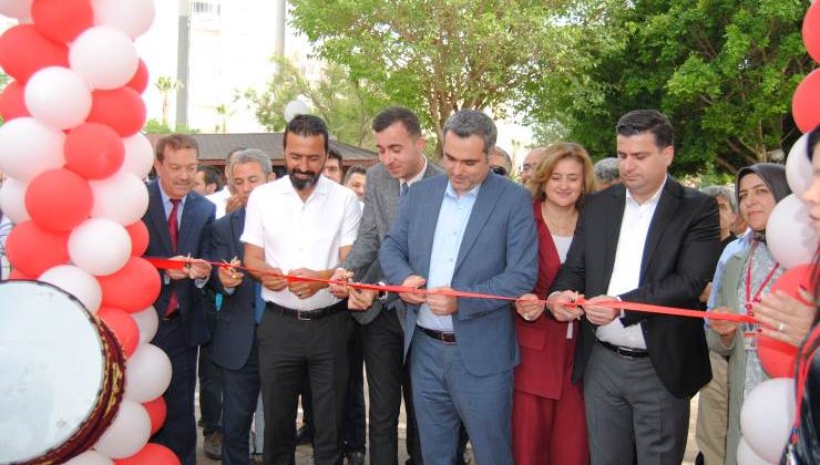 Kozan Halk Eğitimi Merkezi’nden Yılsonu Sergisi