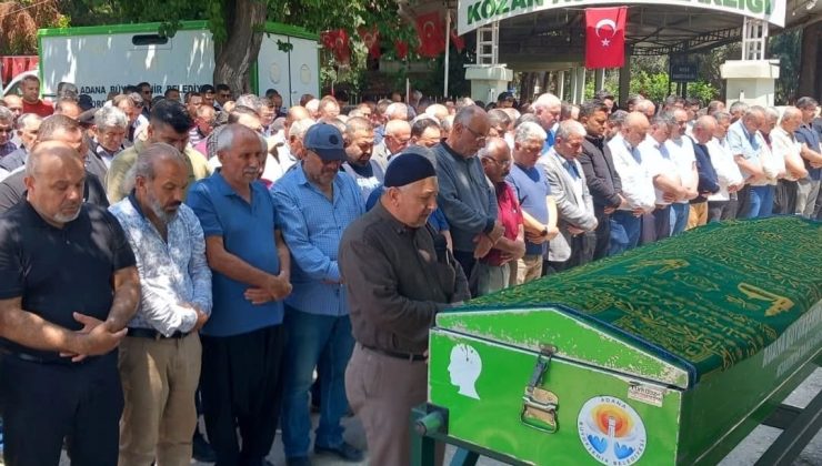 Eğitimci Yücel Yüce annesini kaybetti