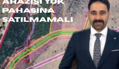 Anahtar Partisi Kozan Belediye Meclis Üyesi Murat Yıldırım “257 Dönümlük Arsa, Yok Pahasına Satışa Çıkarıldı”