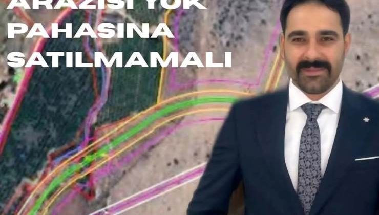 Anahtar Partisi Kozan Belediye Meclis Üyesi Murat Yıldırım “257 Dönümlük Arsa, Yok Pahasına Satışa Çıkarıldı”