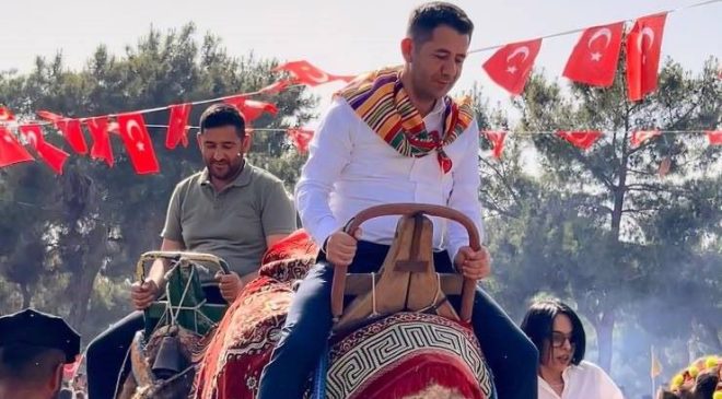 Feke Belediye Başkanı Cömert Özen, 21. Uluslararası Çukurova Yörük Türkmen Kültür Şöleni’ne katıldı