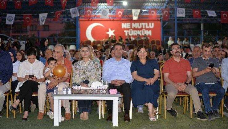 Feke’de Yarım Asırlık Mezunlar Buluşması Coşkuyla Gerçekleşti