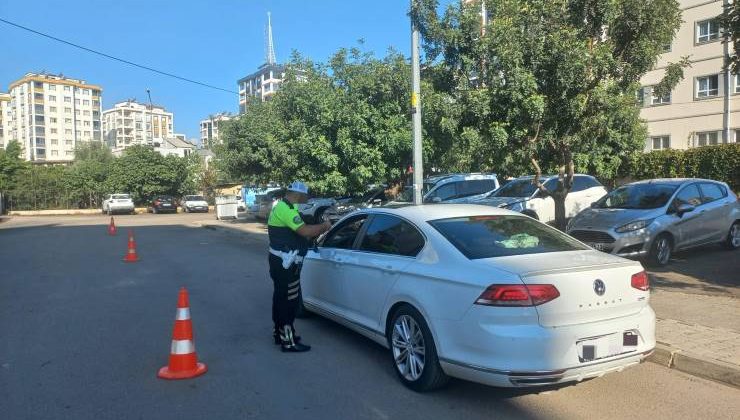 “Kozan’da Huzur Operasyonu: Arananlar Yakalandı, Uyuşturucu Ele Geçirildi”