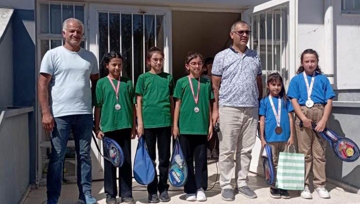 Kozanlı Karateciler Kapadokya’dan Madalyalarla Döndü