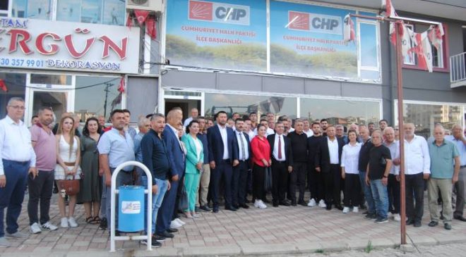 CHP Kozan İlçe Başkanlığı’nda Devir Teslim Töreni Gerçekleştirildi