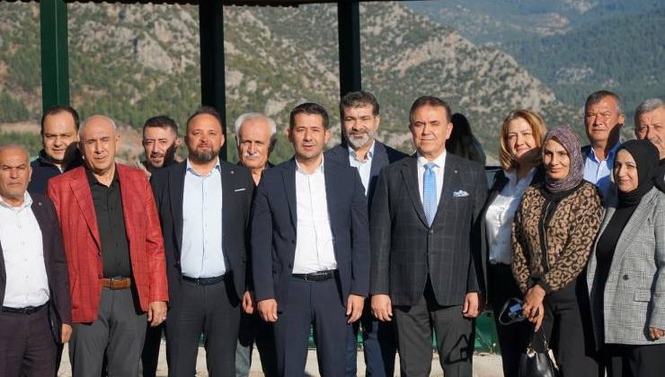 Kozan Ticaret Odası’ndan Feke’ye Ekonomik Çıkarma: Kasım Ayı Meclis Toplantısı Feke’de Yapıldı