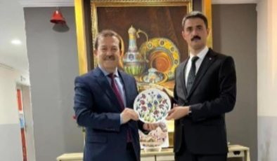 Kozan Cumhuriyet Başsavcısı Tayfun  Akbaş’tan Halk Eğitimi Merkezi’ne Ziyaret