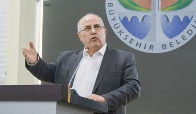 Adana Büyükşehir Meclis Üyesi A. Abdullah Avcı: “CHP’li Belediye tarihe eşi benzeri görülmemiş zam yaptı” “Sosyal belediyecilikte kar amacı güdülmez”