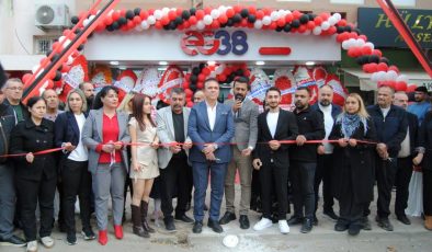 EG38 Erkek Giyim Mağazası Hizmete Açıldı