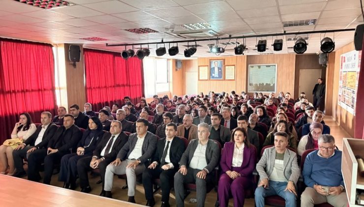 Atatürk’ün İşaret Ettiği Adana Ruhu, Kozan’da Belgeselle Anlatıldı”