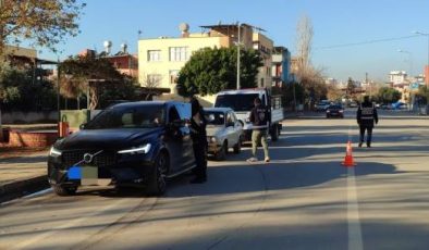 Kozan’da “Güven” Operasyonu: Silah ve Uyuşturucuya Geçit Yok