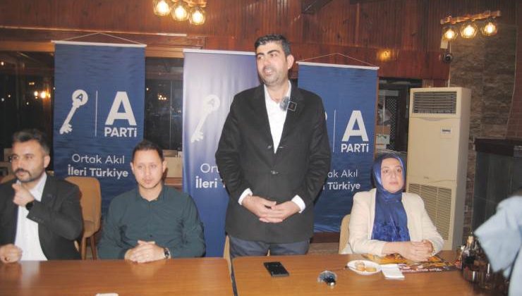 Gürdal Topal ve ekipleri Ramazan ayının ilk iftarını basına verdiler…