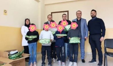 Bakanlıktan Gönderilen Kumaşlar Kozan HEM’de Bayram Hediyesine Dönüştü