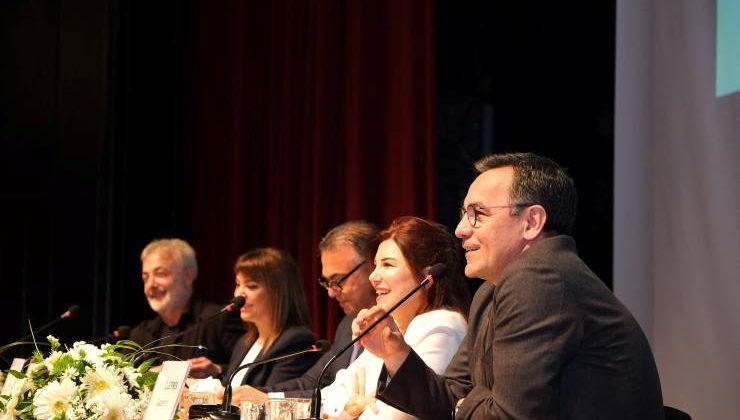 Adana’da Cumhuriyet ve Aydın Sorumluluğu Paneli