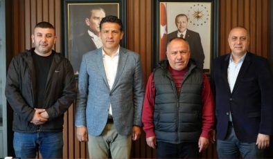 Kozan Bakkallar Odası’ndan Belediye Çıkarması: Gündem Ahilik ve Esnaf Hakları