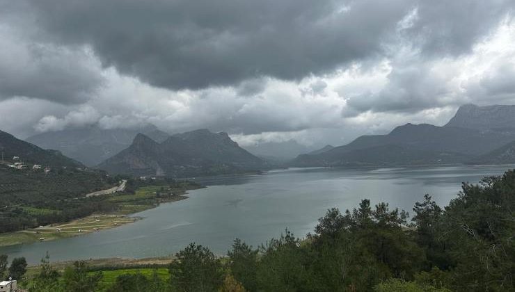 Kozan Kilgen barajının eşsiz manzarası…