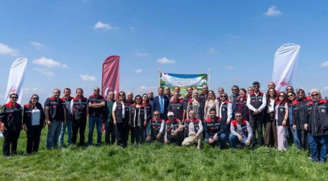 Kozan’da 245 Dekarlık Mera Yenilenerek Hayvancılığa Kazandırıldı