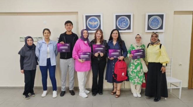 Kozan Anadolu Lisesi, Tiyatro Sahnesinde Gururumuz Oldu!