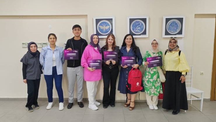 Kozan Anadolu Lisesi, Tiyatro Sahnesinde Gururumuz Oldu!