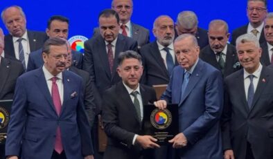 Taner Kavuklu’ya Külli Hizmet Ödülü: 20. Yıl Gururu TOBB’da Taçlandı