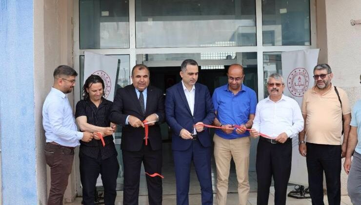 Kozan’da Bilim ve Robotik Kodlama Şenliği Coşkuyla Açıldı
