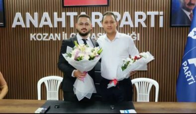 Kozan Anahtar Partisi Gençlik Kolları’nda Bayrak Değişimi