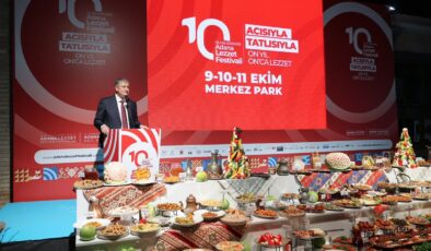 10. Uluslararası Adana Lezzet Festivali Gala Yemeği Adana Müzesinin Tarihi Atmosferinde Düzenlendi